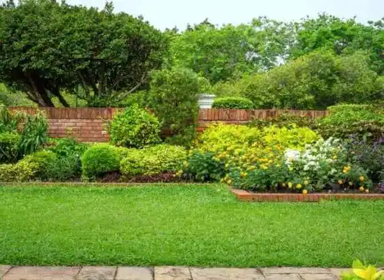 landscaping services East Canton